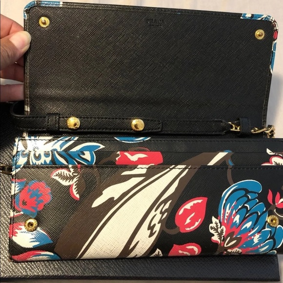 Prada wallet on chain - Picture 7 of 16